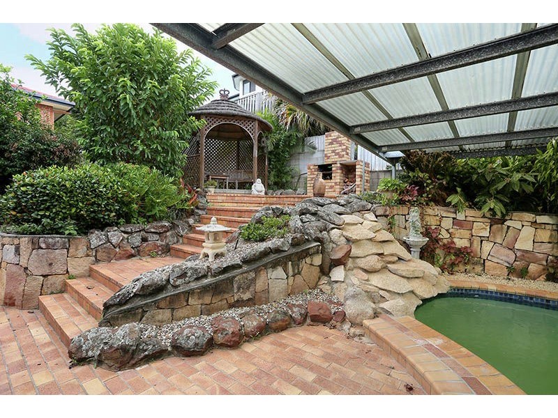 27 Metropole Street, Robertson QLD 4109