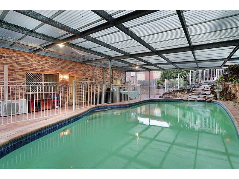 27 Metropole Street, Robertson QLD 4109