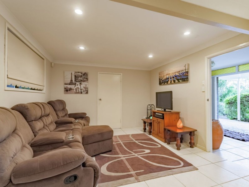 25 Moonarie Street, Sunnybank Hills QLD 4109