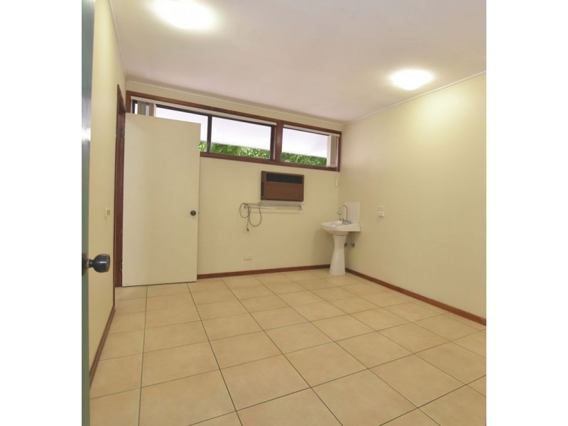 14 Cinderella Drive, Springwood QLD 4127