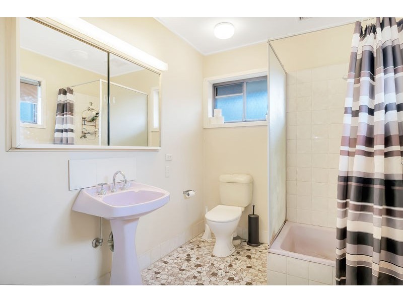 14 Cinderella Drive, Springwood QLD 4127