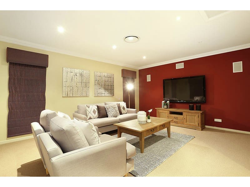 7 Pinnacle Place, Eight Mile Plains QLD 4113