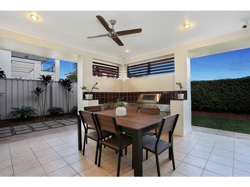 7 Pinnacle Place, Eight Mile Plains QLD 4113