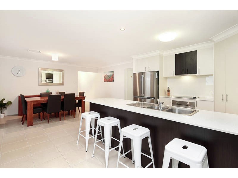 28 Bala place, Calamvale QLD 4116