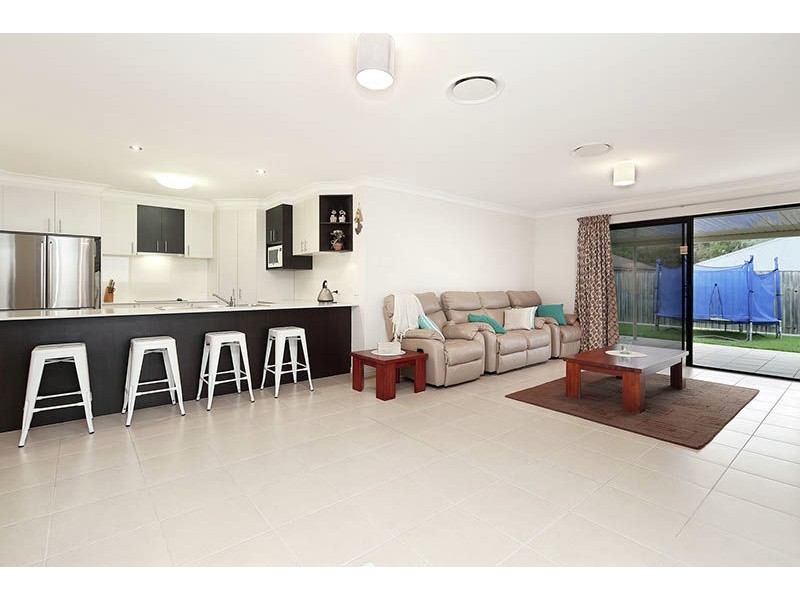 28 Bala place, Calamvale QLD 4116