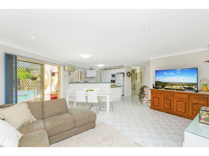 1 Wattle Court, Calamvale QLD 4116