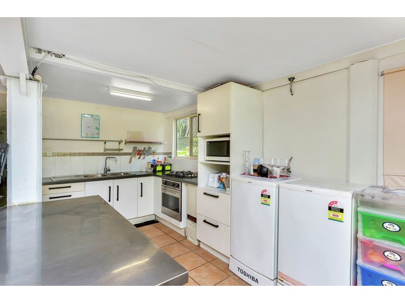 31 MIDDLE STREET, Coopers Plains QLD 4108