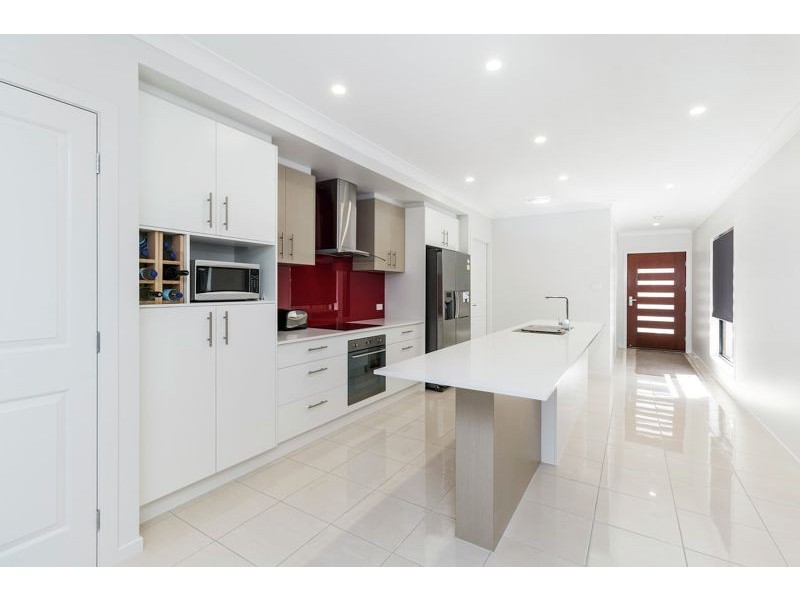 8 Lawford St, Sunnybank QLD 4109