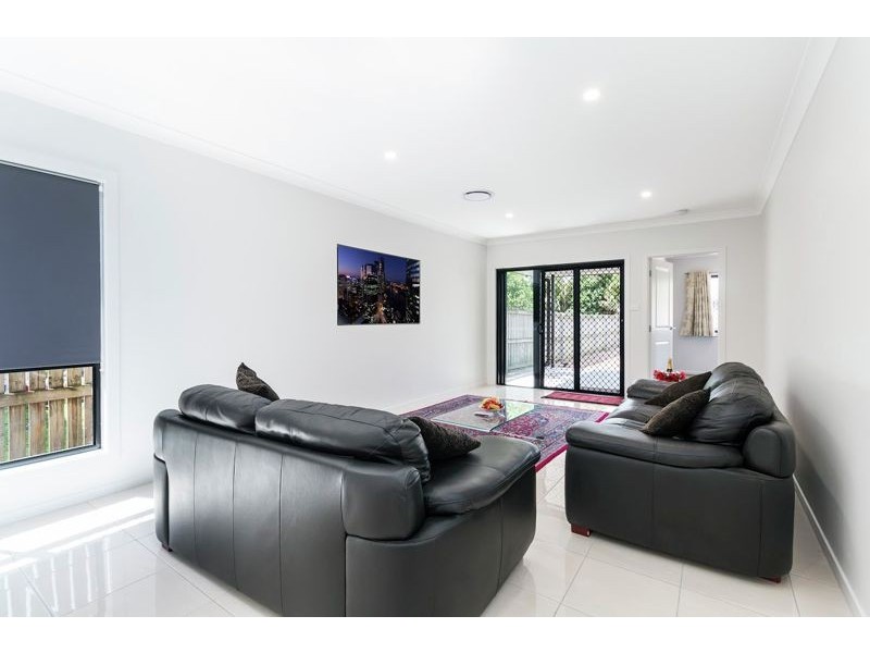 8 Lawford St, Sunnybank QLD 4109