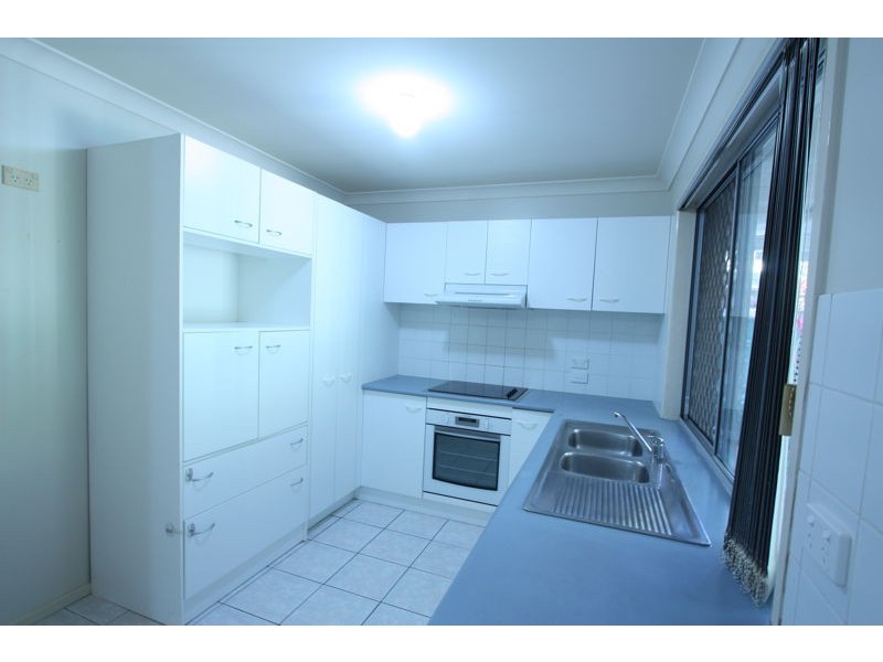 23 Greenlaw Place, Eight Mile Plains QLD 4113