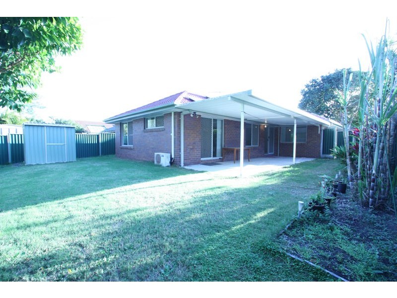 23 Greenlaw Place, Eight Mile Plains QLD 4113