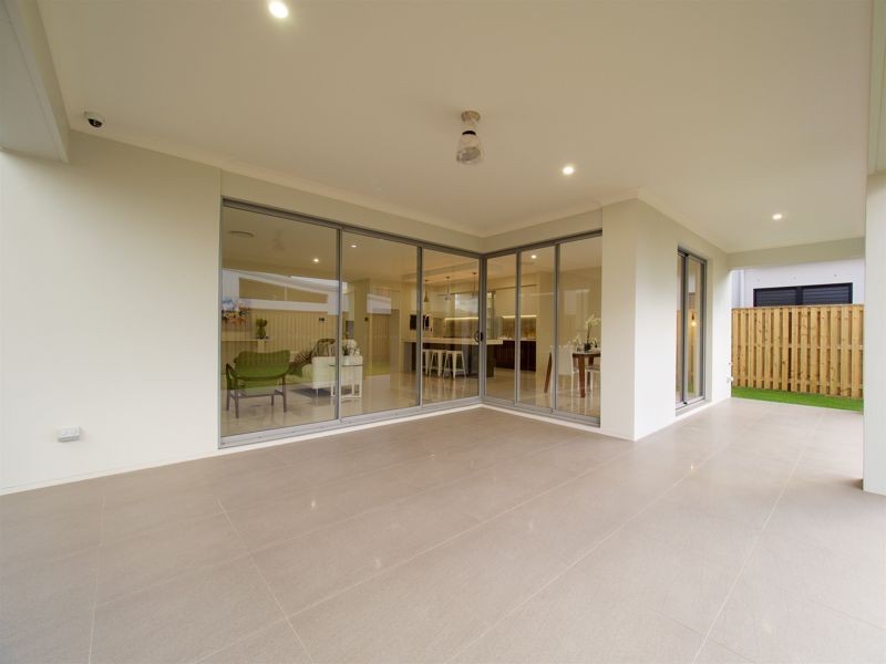 42 Panorama Street, Rochedale QLD 4123