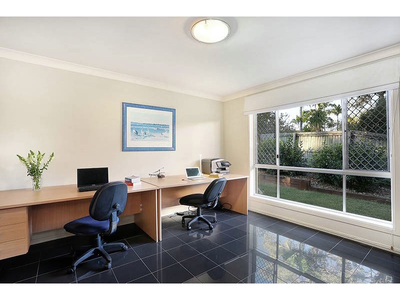 3 Karka Close, Eight Mile Plains QLD 4113