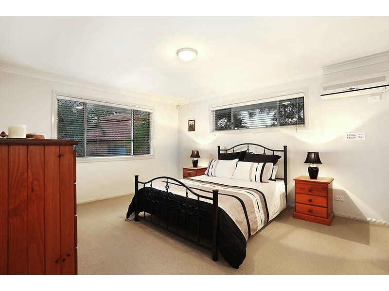 3 Karka Close, Eight Mile Plains QLD 4113