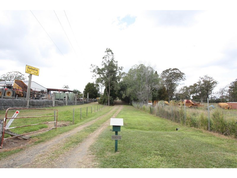 3862 & 3890 Mt Lindesay Highway, Park Ridge QLD 4125
