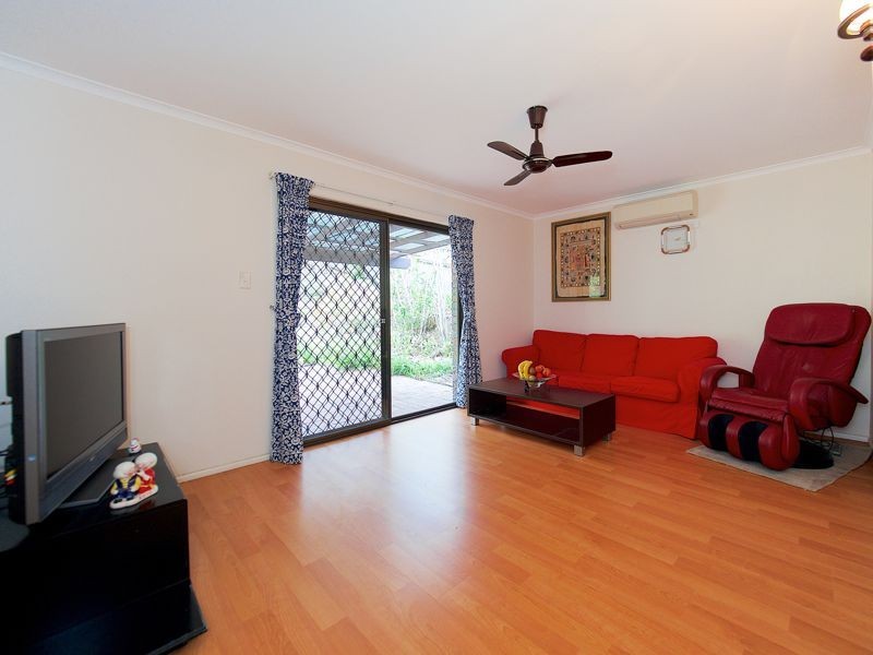 30 Nankoor St, Chapel Hill QLD 4069