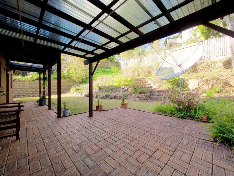 30 Nankoor St, Chapel Hill QLD 4069