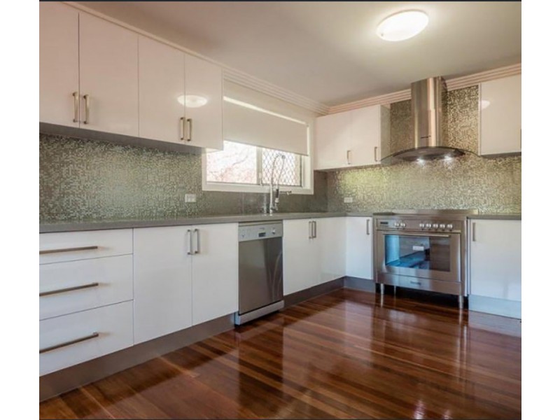 61 Cinderella Drive, Springwood QLD 4127
