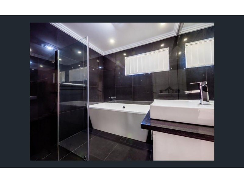 61 Cinderella Drive, Springwood QLD 4127
