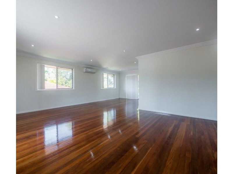61 Cinderella Drive, Springwood QLD 4127