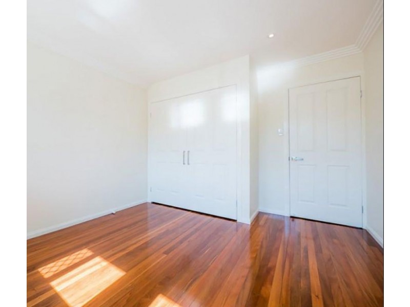 61 Cinderella Drive, Springwood QLD 4127