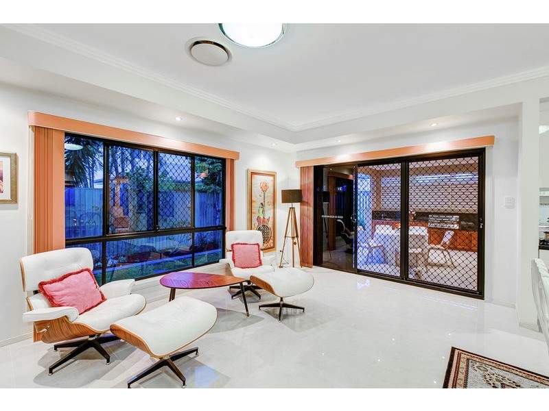 17 Highvale Street, Eight Mile Plains QLD 4113