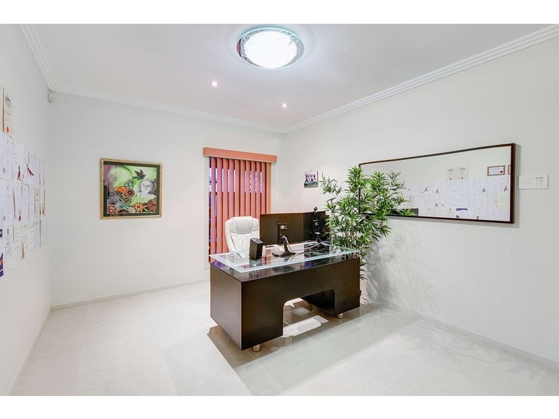 17 Highvale Street, Eight Mile Plains QLD 4113