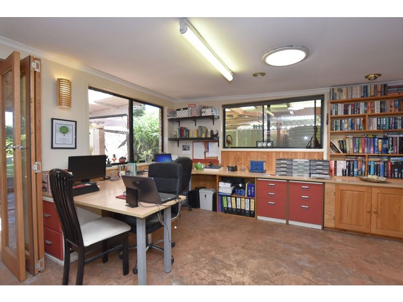 5 Clarence Street, Waterford West QLD 4133