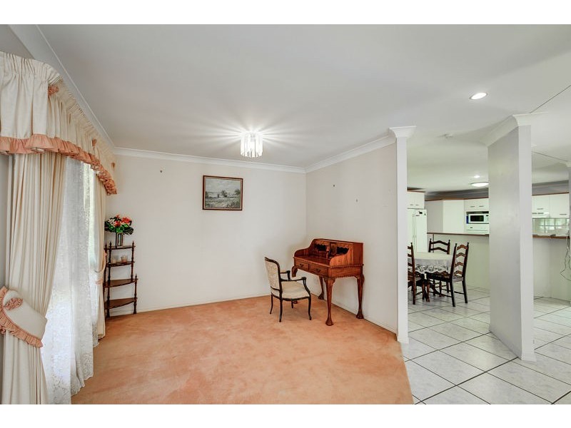 26 Somerset Place, Parkinson QLD 4115