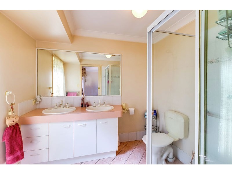 26 Somerset Place, Parkinson QLD 4115