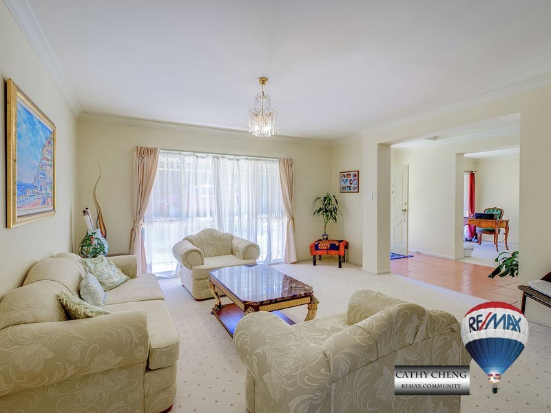 8 Darling Close, Calamvale QLD 4116