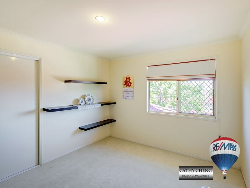 8 Darling Close, Calamvale QLD 4116
