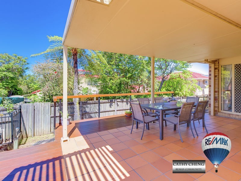 8 Darling Close, Calamvale QLD 4116