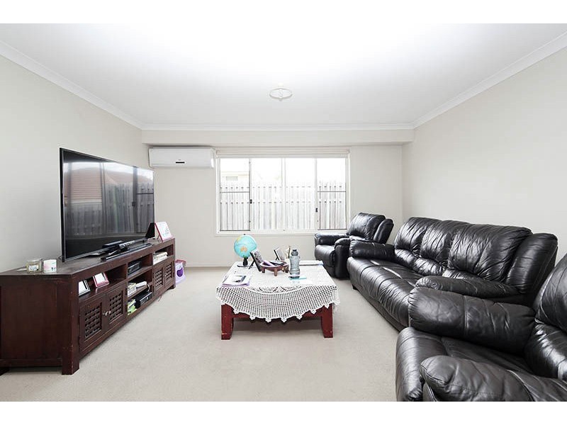 Cobbin circuit, Redbank Plains QLD 4301