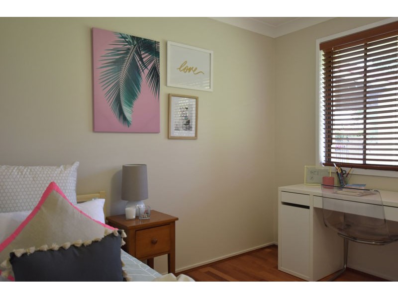 42 Gladewood Drive, Daisy Hill QLD 4127