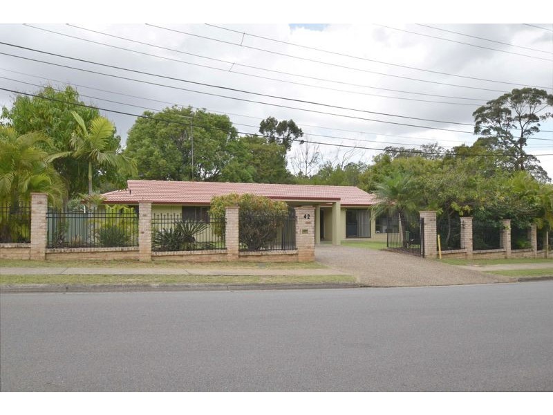42 Gladewood Drive, Daisy Hill QLD 4127