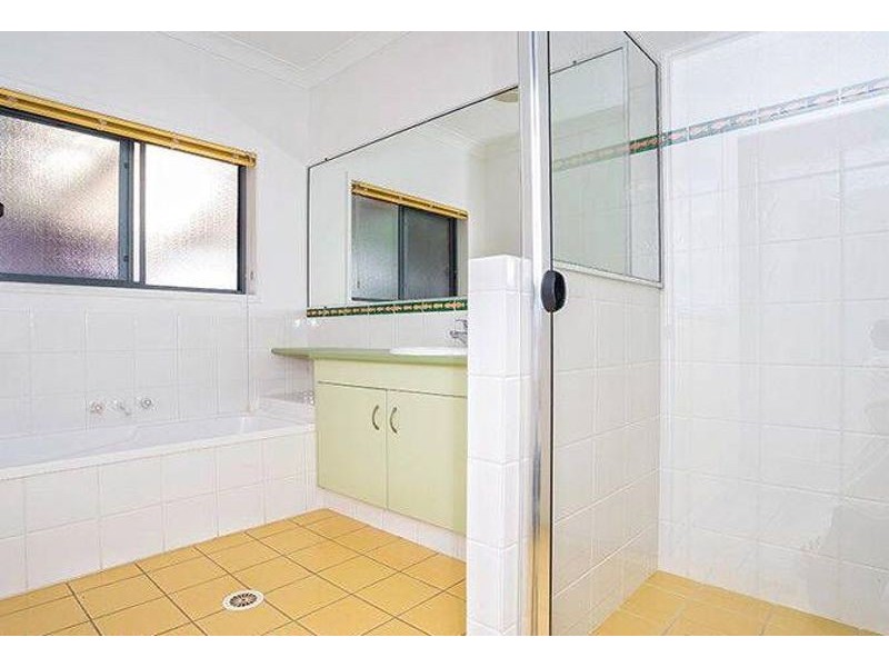36 Central street, Calamvale QLD 4116