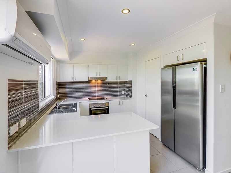 62/9 Eduard Pl, Calamvale QLD 4116