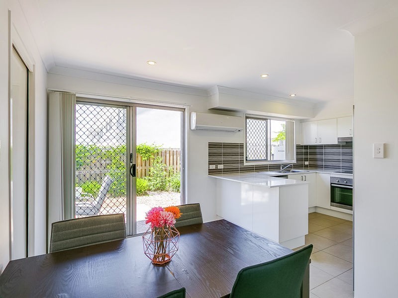 62/9 Eduard Pl, Calamvale QLD 4116