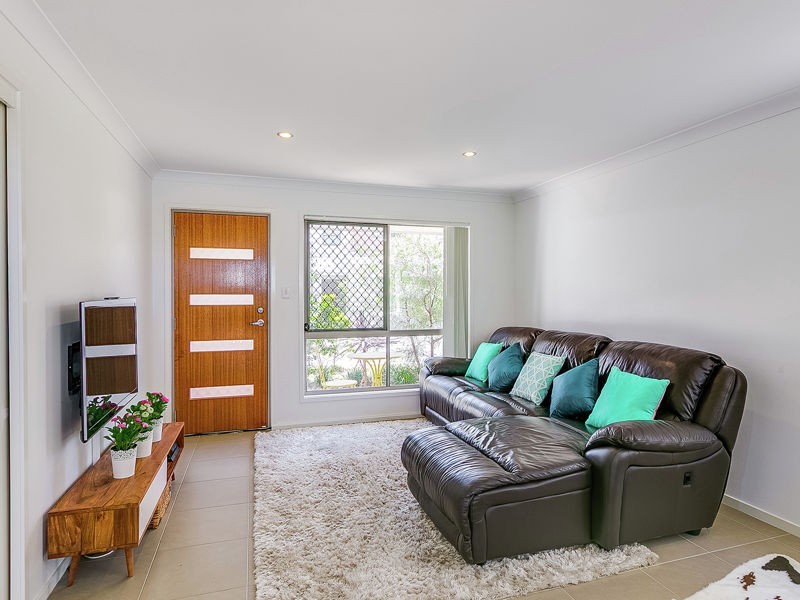 62/9 Eduard Pl, Calamvale QLD 4116