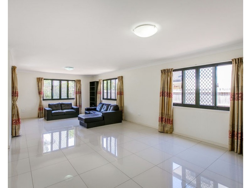 110 Wishart Road, Upper Mount Gravatt QLD 4122
