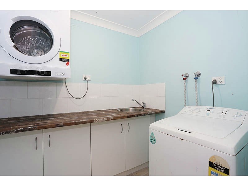 35 Hakea Street, Crestmead QLD 4132