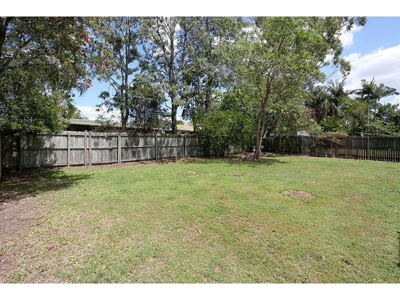 35 Hakea Street, Crestmead QLD 4132