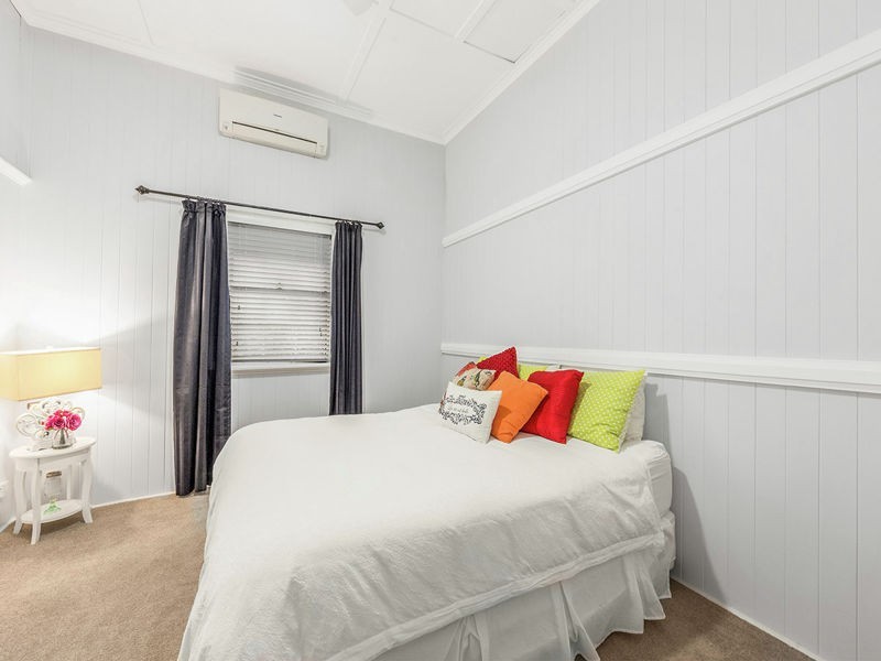 126 Mein Street, Hendra QLD 4011