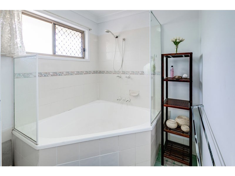 1 Daisy Ct, Calamvale QLD 4116