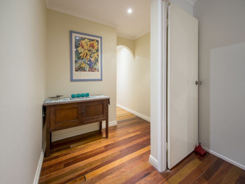 32 Lisbeth Street, Springwood QLD 4127