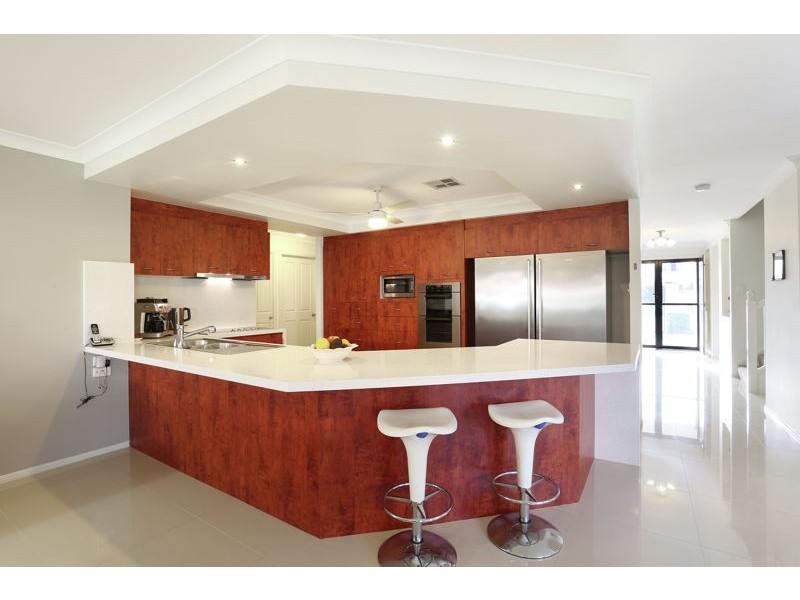 3 Summit Court, Eight Mile Plains QLD 4113