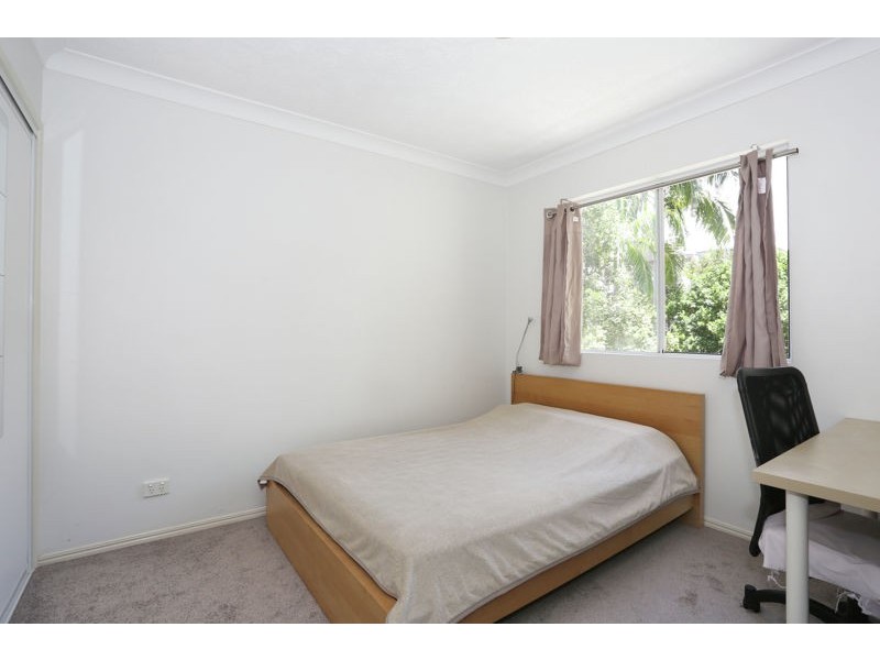 3/10 Lissner street, Toowong QLD 4066