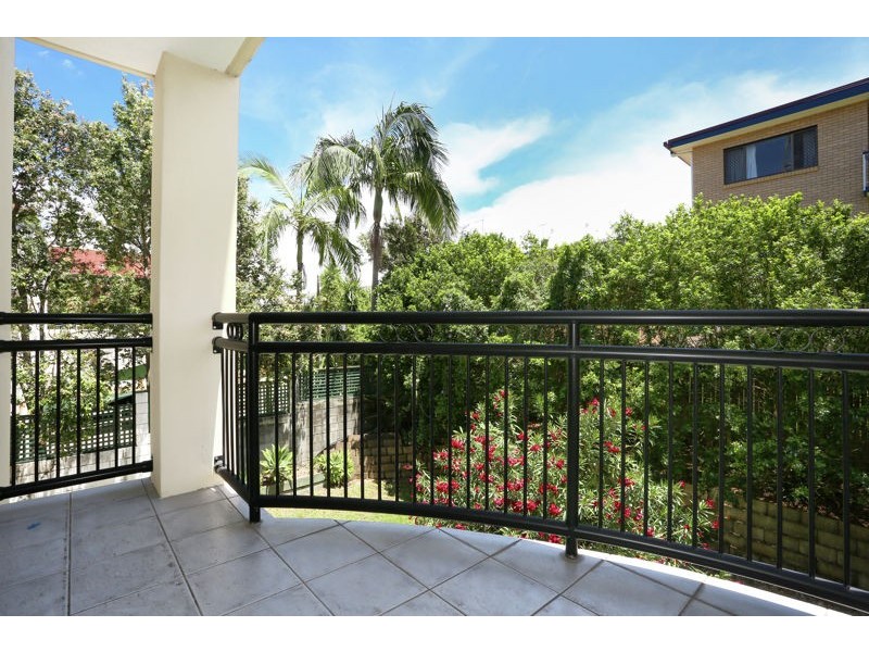 3/10 Lissner street, Toowong QLD 4066