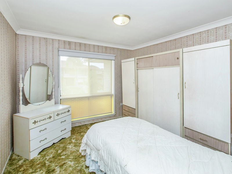 27 Gaillardia St, Macgregor QLD 4109